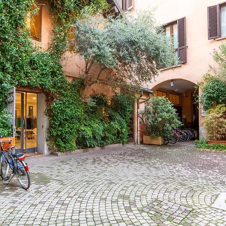 Deliziosa Abitazione Privata In Zona Navigli Lägenhet Milano Exteriör bild